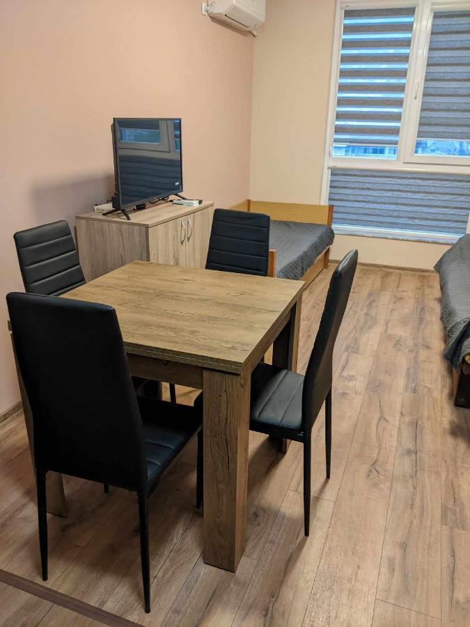 Apartament Cozy New Apt - Уютен Апартамент Błagojewgrad Zewnętrze zdjęcie